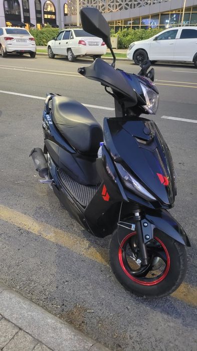 Skuter moped mototsikl