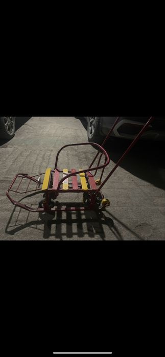 Продам санки в хорошем состоянии