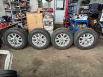 Гуми с джанти Toyota Land Cruiser J200, Hilux, Sequoia