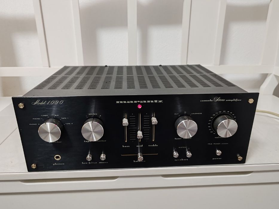 Marantz Model 1090, Germania