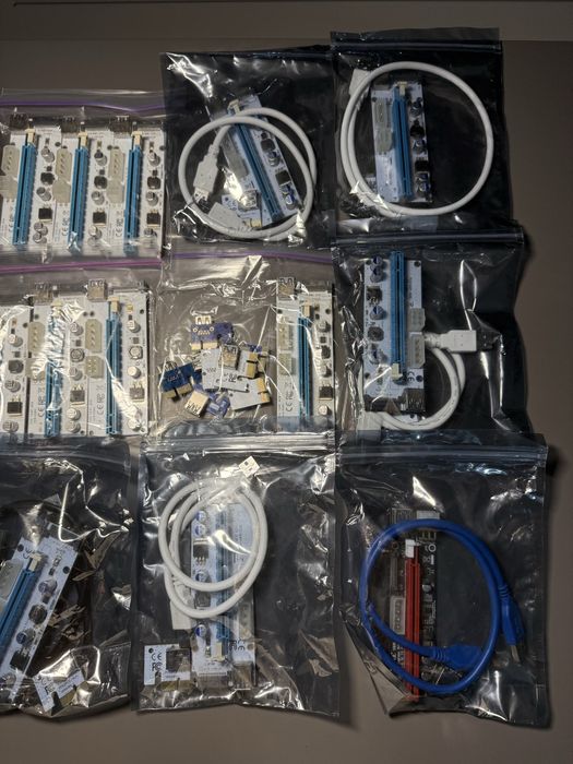 Pachet 16 x PCI E Riser x16 mining 008S & 009C
