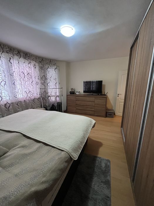 Продава се Четиристаен апартамент в Варна, Базар Левски - 200 кв.м за 2900 €/кв.м - Снимка #11