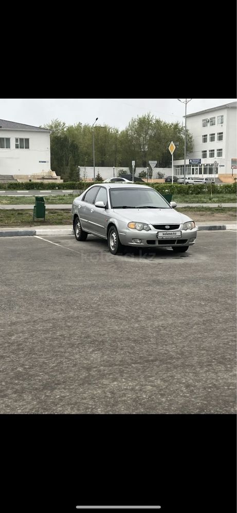 Продам машину Kia Shuma 2