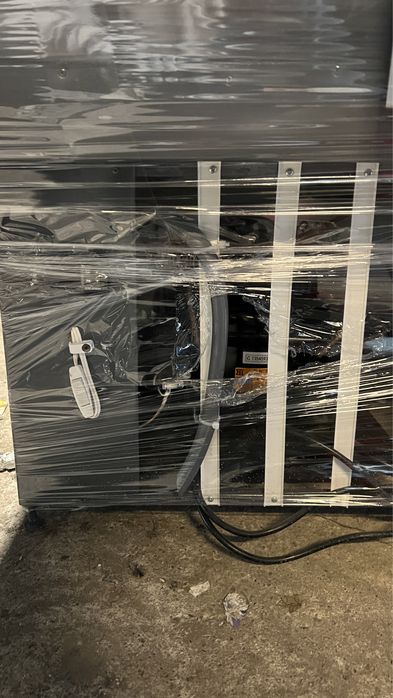 Vitrina frigorifica pentru mezeluri/lactate/carne