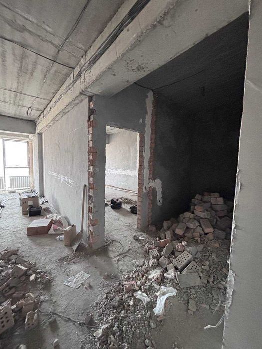 яшнабад по супер цене коробка с кадастром 3х ком Sky builds Лисунова;