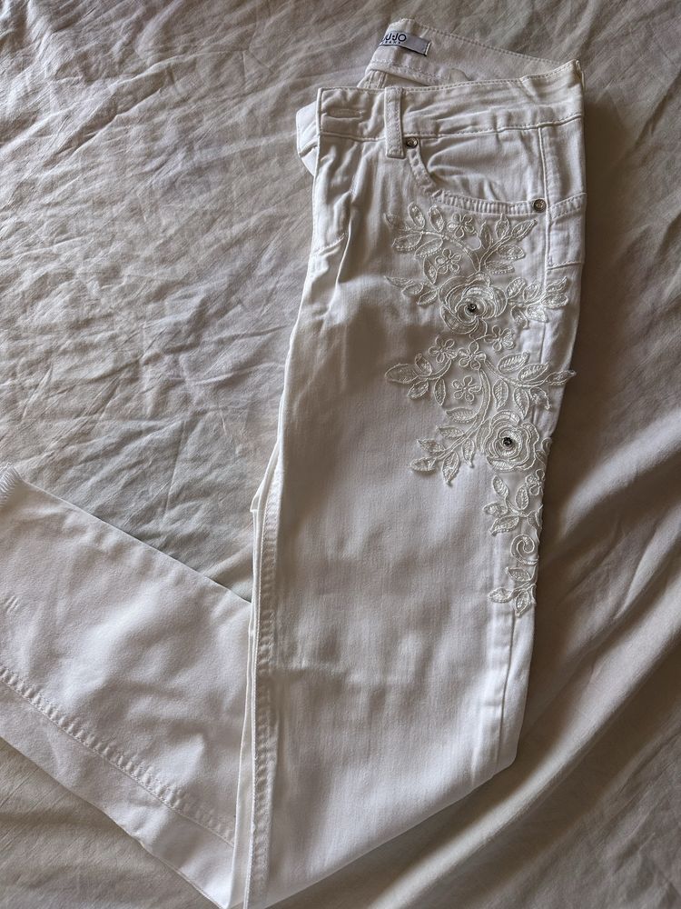 Дънки 10лв на известни марки - ZARA,Guess,BSB