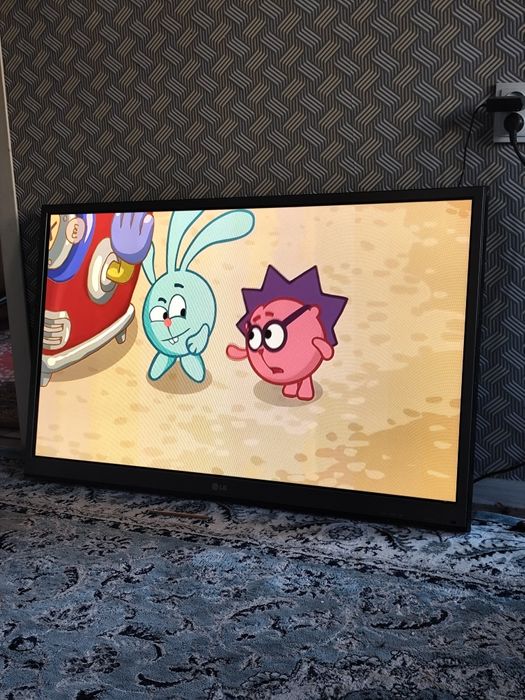 Продам телевизор и преобразователь на интернет