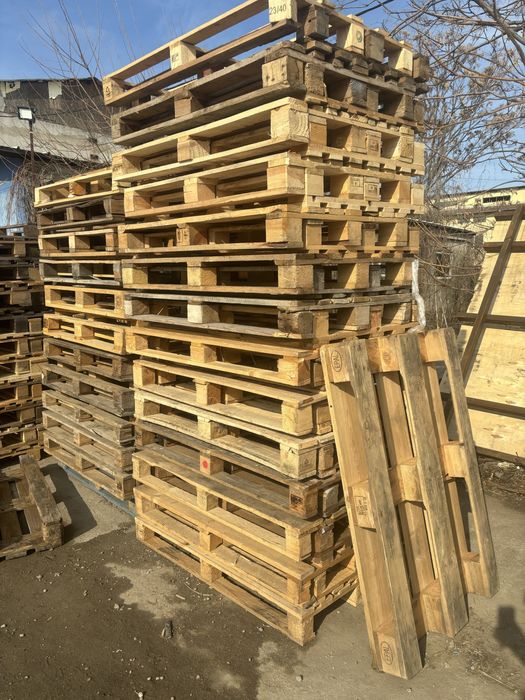 Vand Paleti Euro alb/negru/non