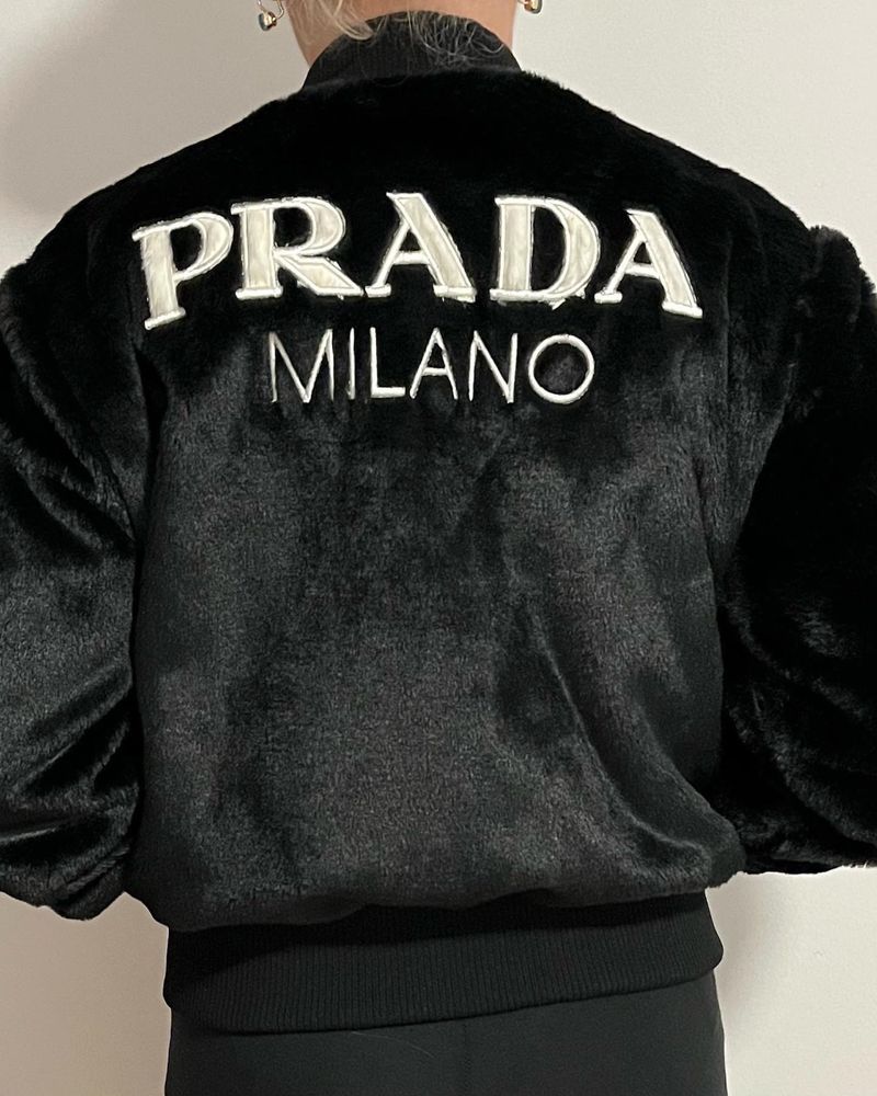 Geaca blana Prada Made in Italy