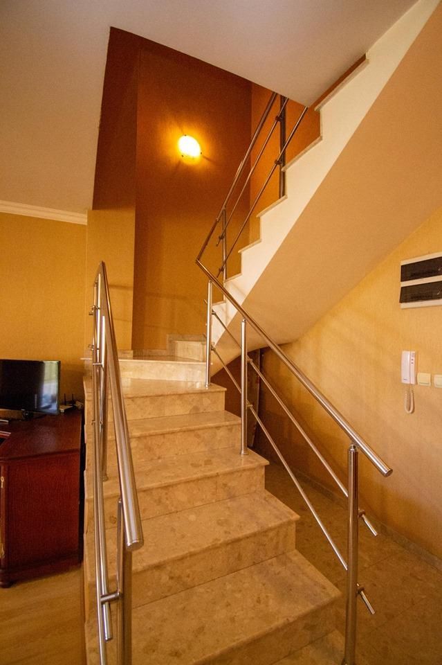 Дава се под наем Мезонет в София, Витоша - 146 кв.м за 1050 € - Снимка #9