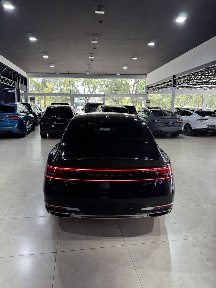 Genesis G90 2025