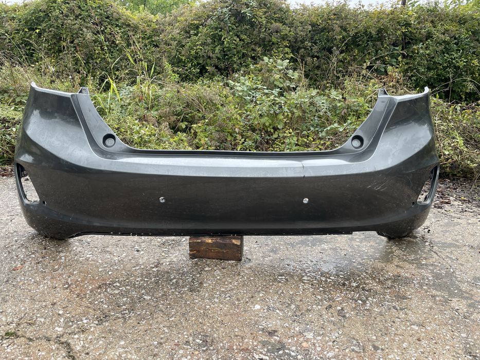 Задна броня за Форд Фиеста Ford Fiesta 2017-2019г 3бр