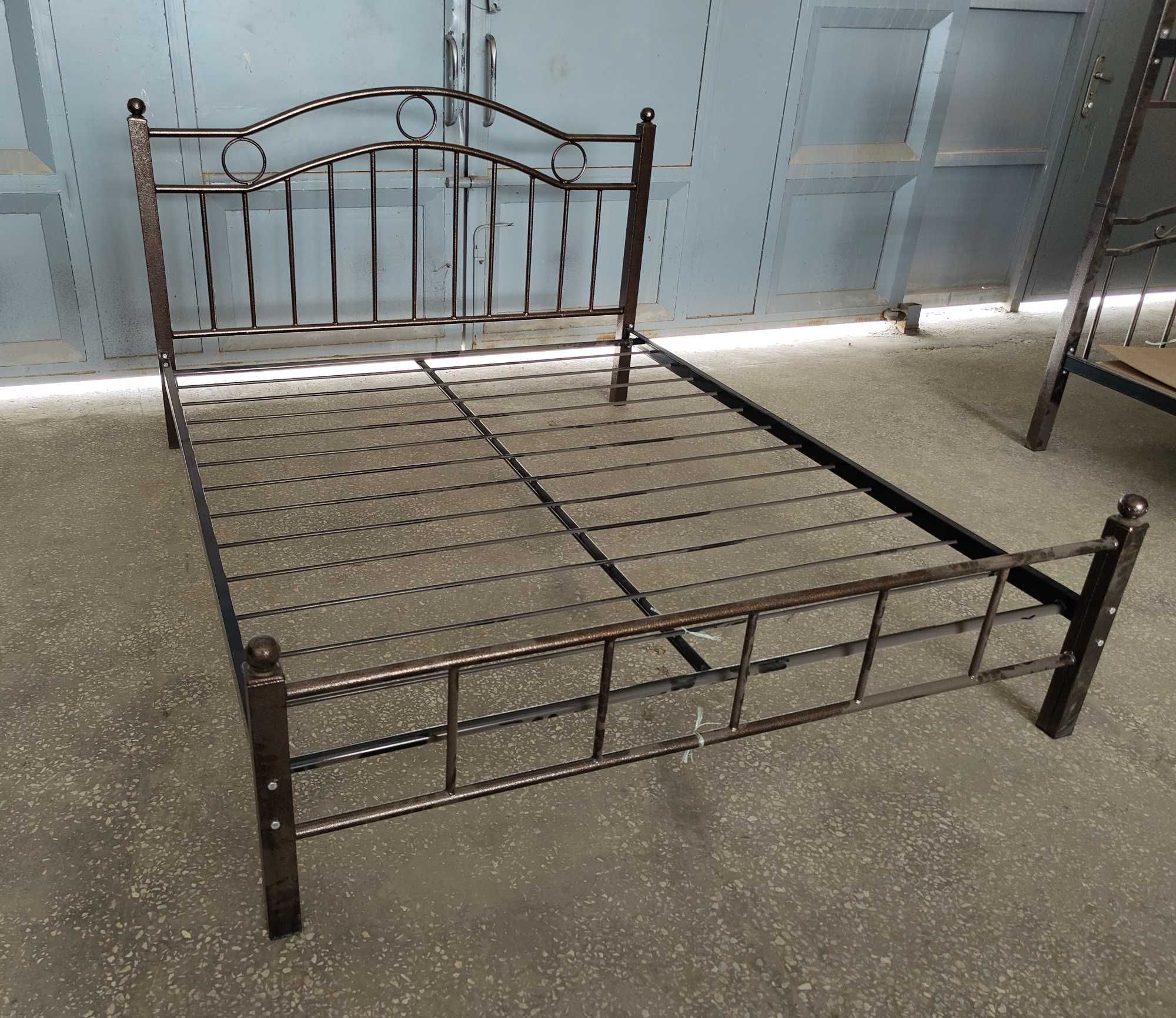 Двухспальная кровать металлическая classic