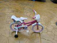 Vând bicicleta copil de fete