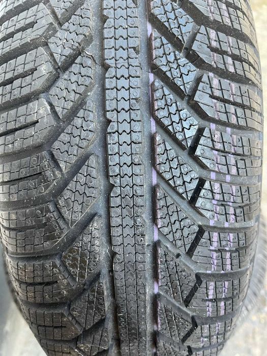 Anvelope de Iarnă 185/65 R14 - Stare aproape nou