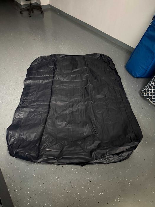 Saltea gonflabilă intex cu pompă incorporată