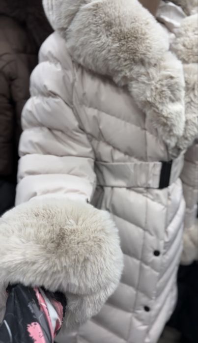 Geaca groasa cu blana detasabila