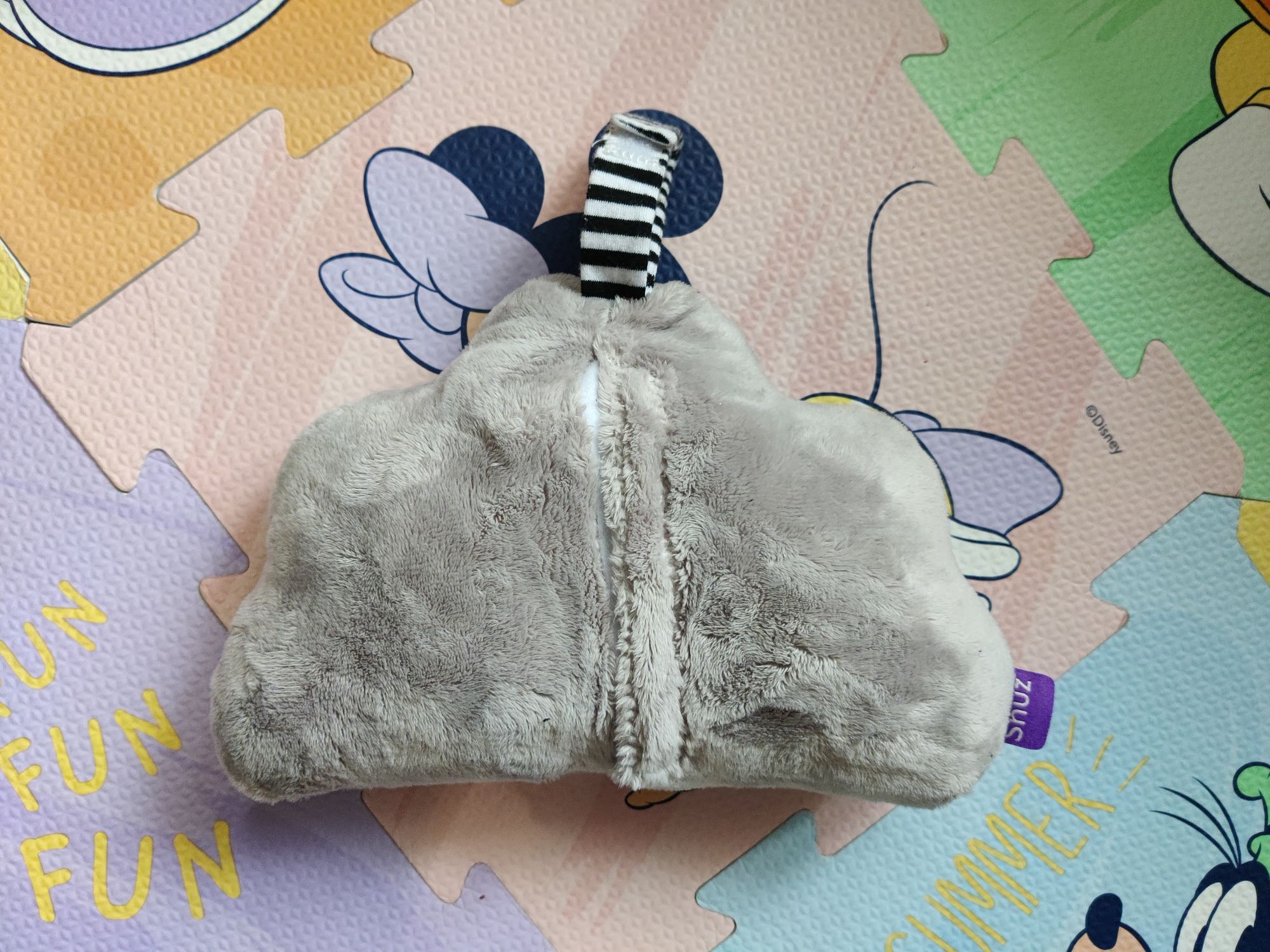 Устройство за сън 3 в 1 SnuzCloud бял шум