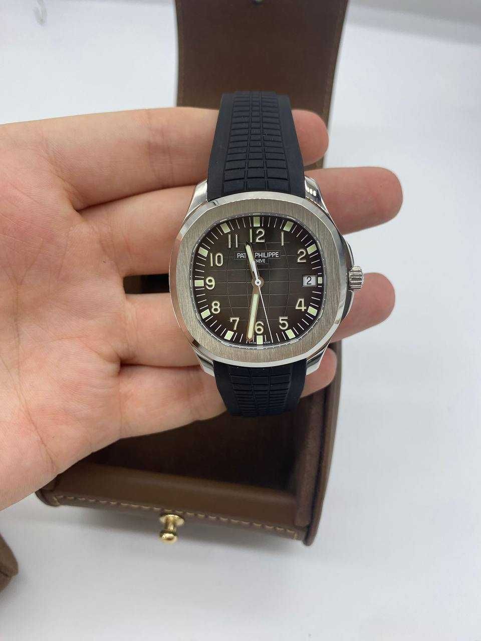 Patek Philippe Aquanaut 5167A-001 Watch Black Dial