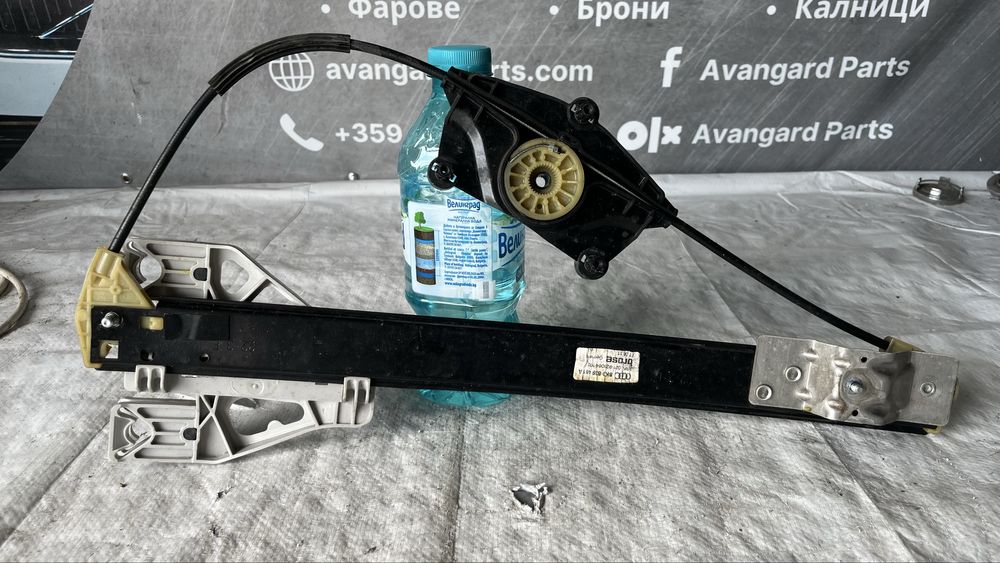 Стъклоповдигач заден ляв Audi A4 B8