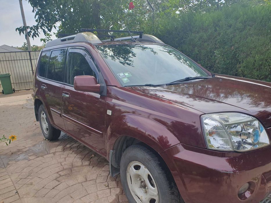 Nissan X-trail T30 2005