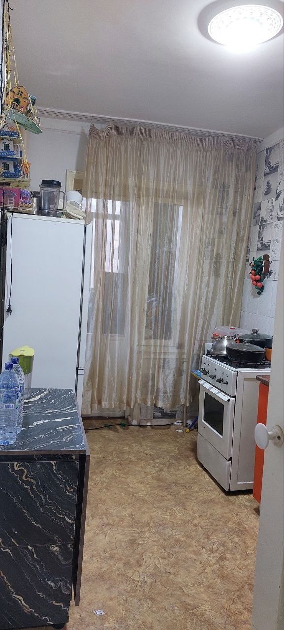 Продажа 2/3/5 Кадышева 77 серия место отличное