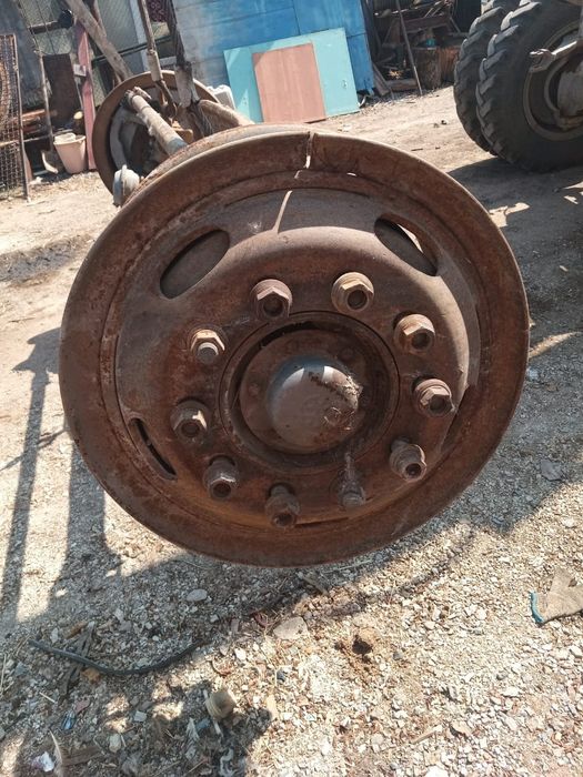 Продам балку на КамАЗ Донгфенг