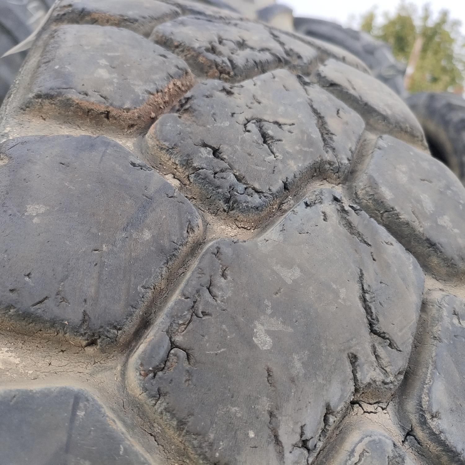 Cauciucuri 13R22.5 Bridgestone Anvelope Agricole Second Hand