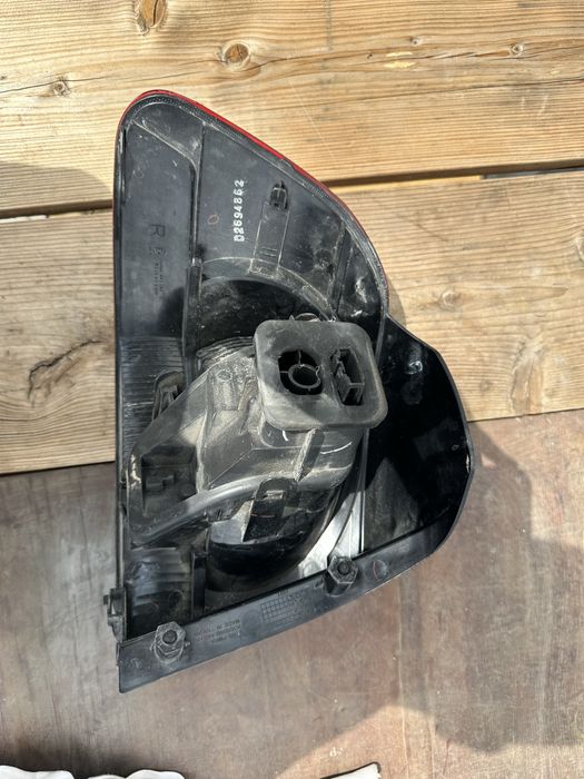 Golf 6 десен стоп 2011-15