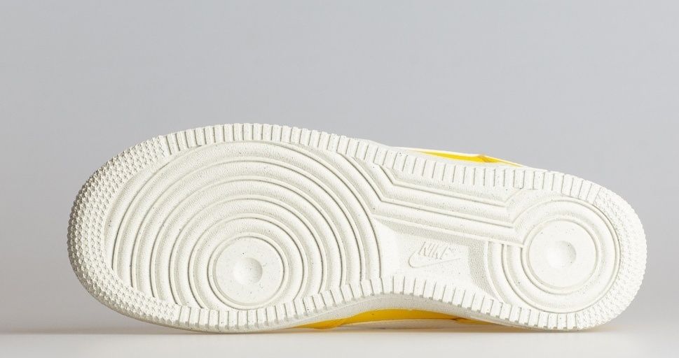 Adidași Nike originali Air Force 1 Lv8 AF1 mărimea 37.5 noi nefolosiți