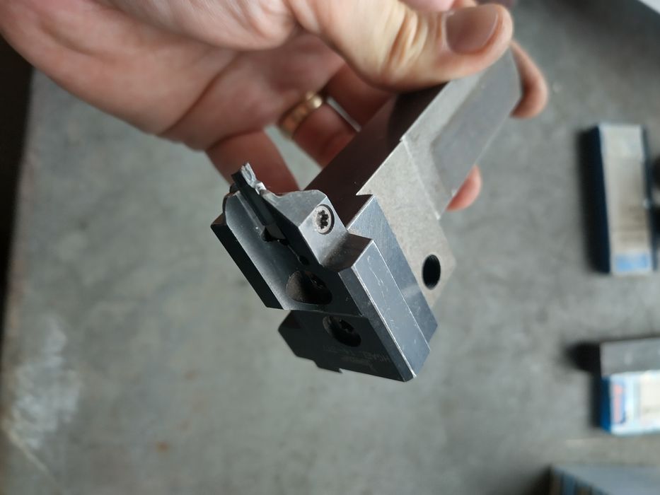 Suport modular de strung, canelare ISCAR