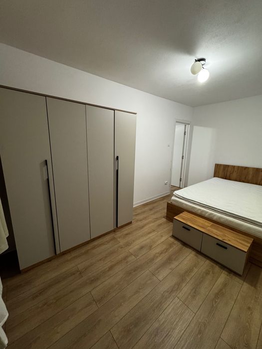 Apartament cu 2 camere de închiriat - Dâmbul Pietros