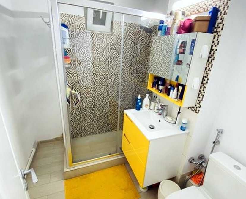 Apartament 3 camere decomandat