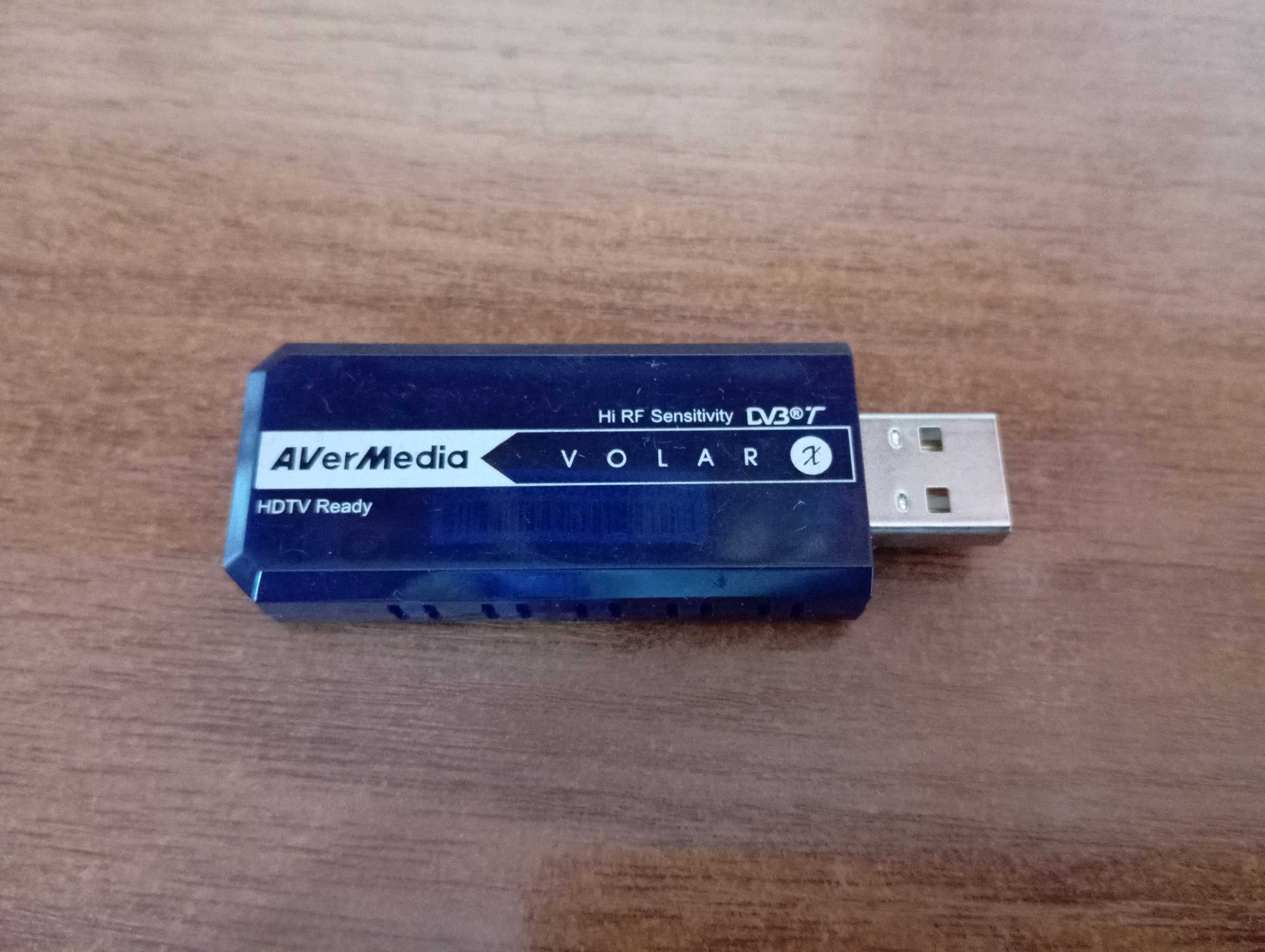 AVerMedia A815 (USB, DVB-T) TV тунер за компютър/лаптоп