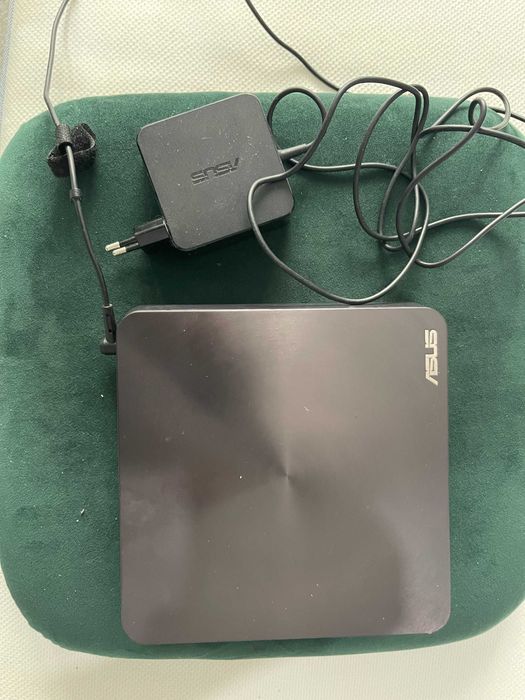 Mini PC Asus VM62 i3 8gb RAM SSD 256Gb