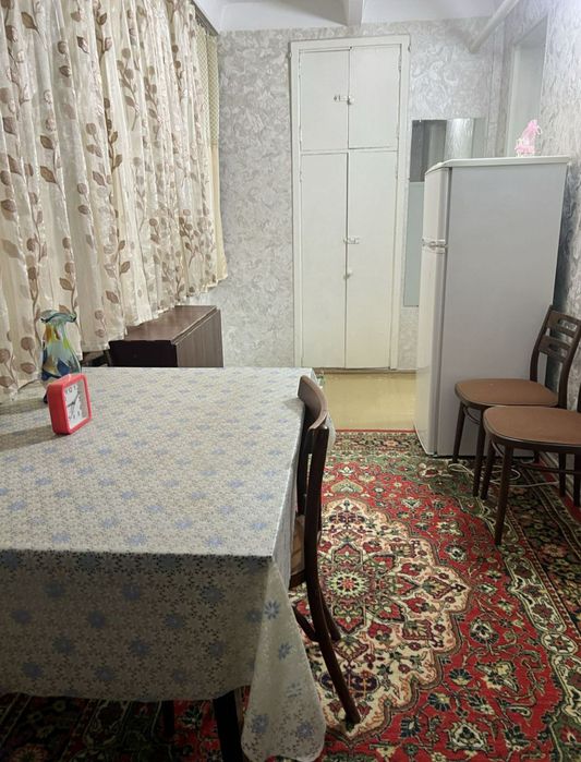 Квартира продаётся Чиланзар 26 квартал 1/1/5 меб тех кафе Москва