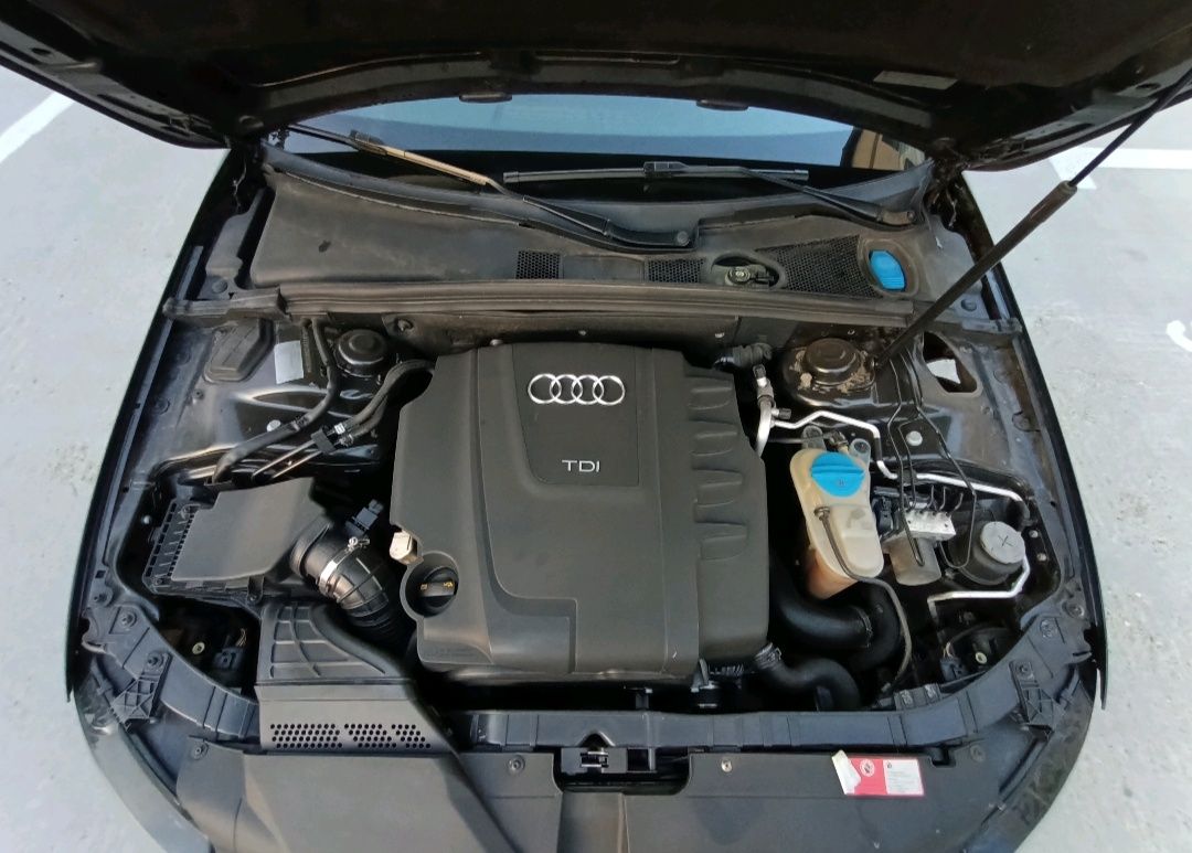 Vând Audi a4 2009