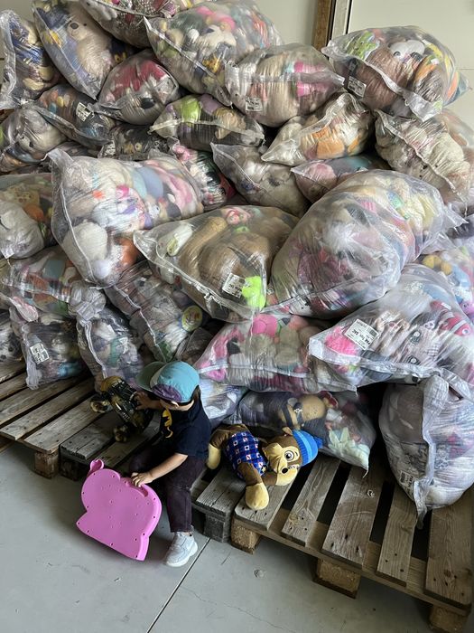 Jucarii frumoase si ieftine , folosite import Franța, Elveția