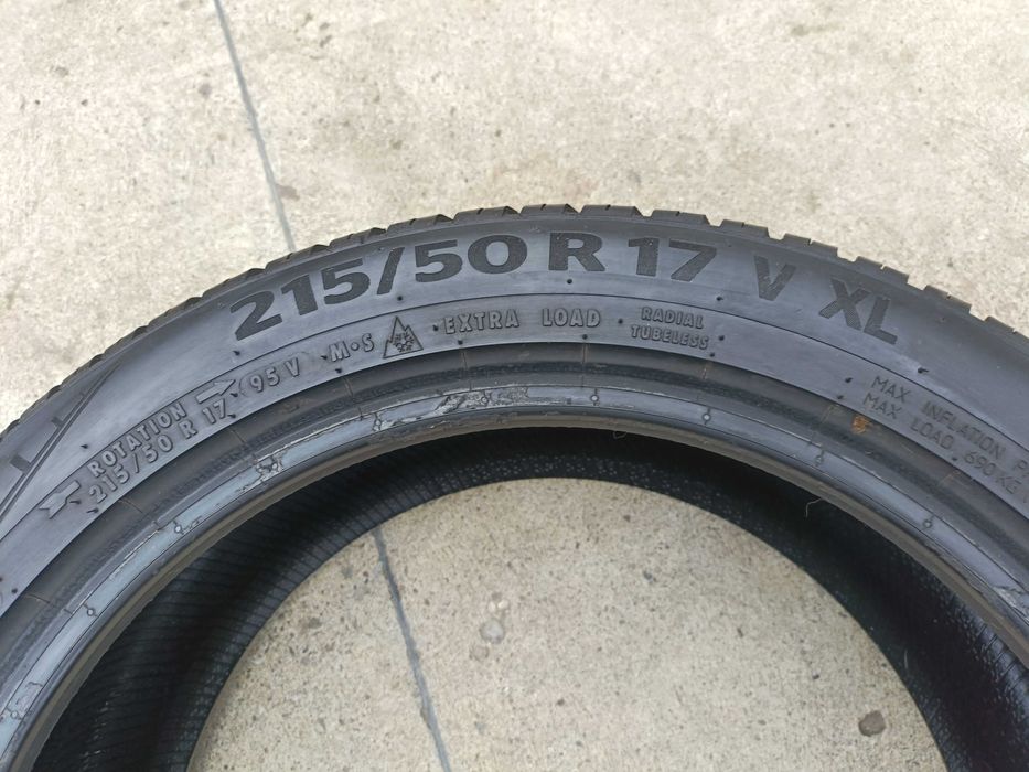 Doua anvelope 215 50 17 continental allseason