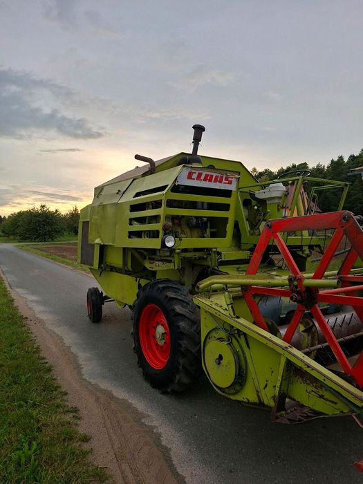 Vând combina Claas Consul Protector