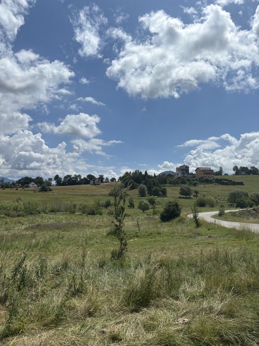 Teren Bran Sohodol 1111 mp vedere spectaculoasa spre munti