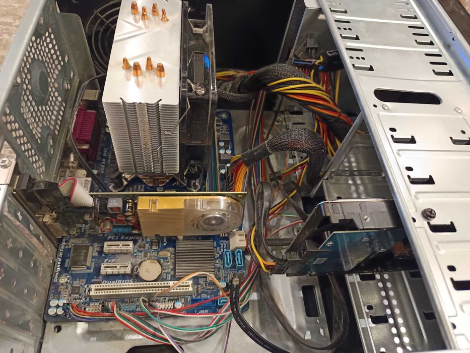 Настолен компютър