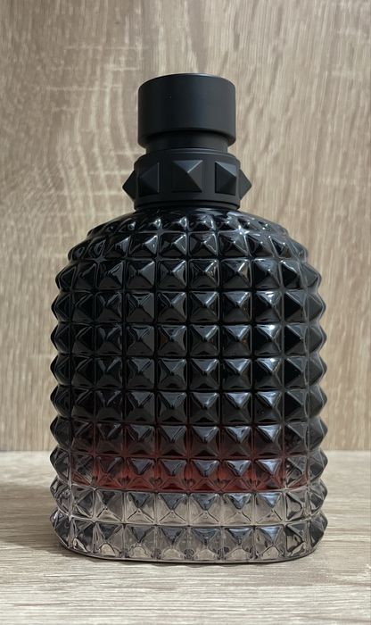 Valentino Born in Roma Intense