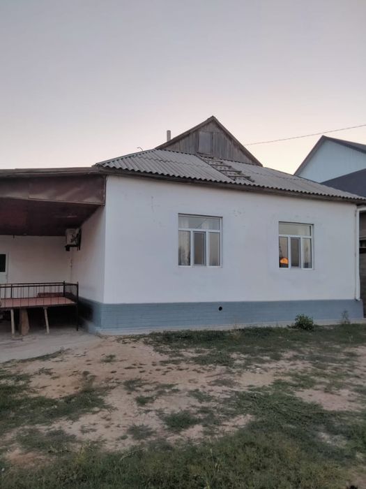 үй сатылады     .