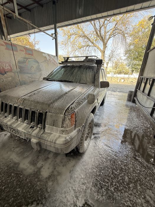Jeep grand cheroke