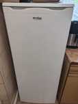Frigider Artic 136 cm, 168 litri