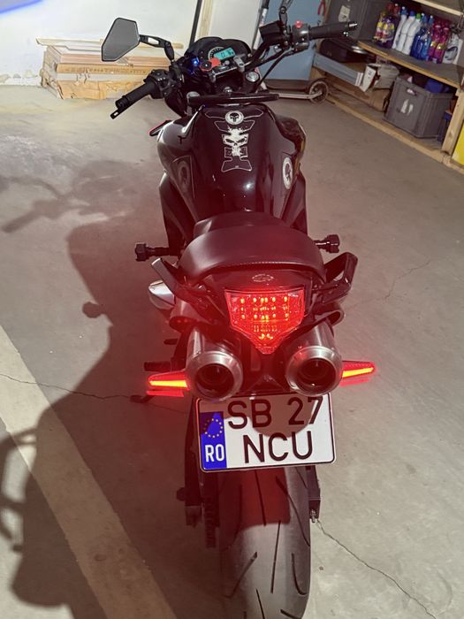 Yamaha FZ6-S FAZER  capacitate cilindrica 600