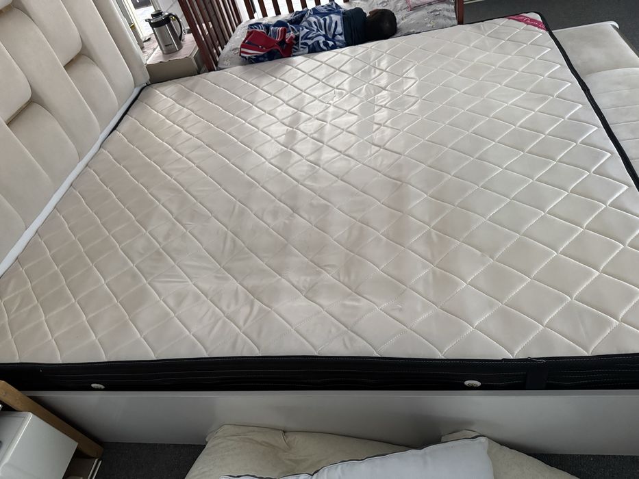 Матрас использовали 3года продаю за 300тысяч