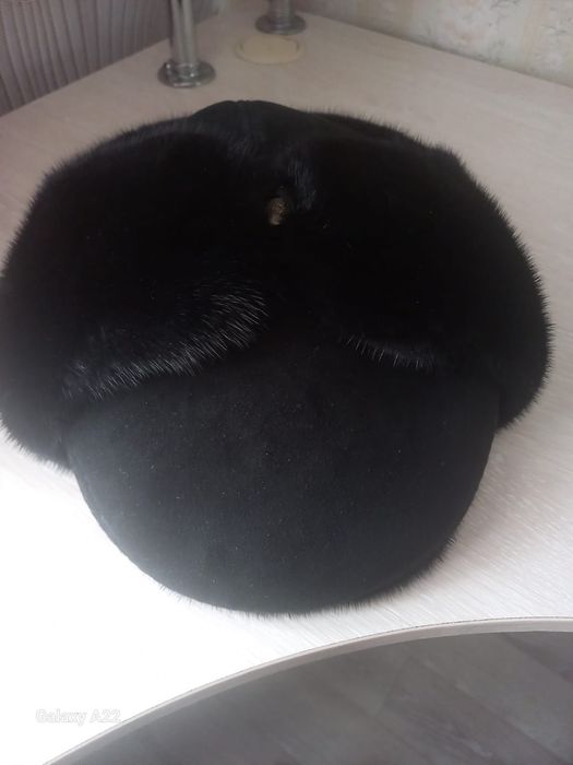 Шапка норовят новая