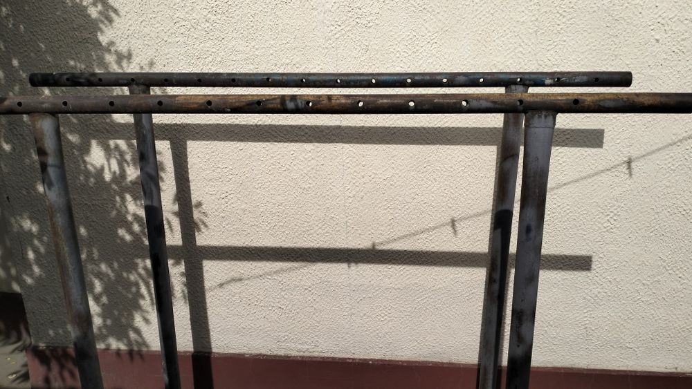 Продам Большие брусья для дома, длина 2 метра. Тренажёр, спортивные